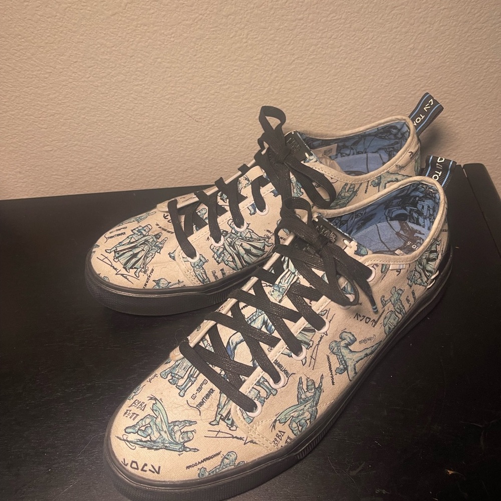 TOMS  x Star Wars Character Sketch Print TRVL Lite Low Sneakers Mens 10.5